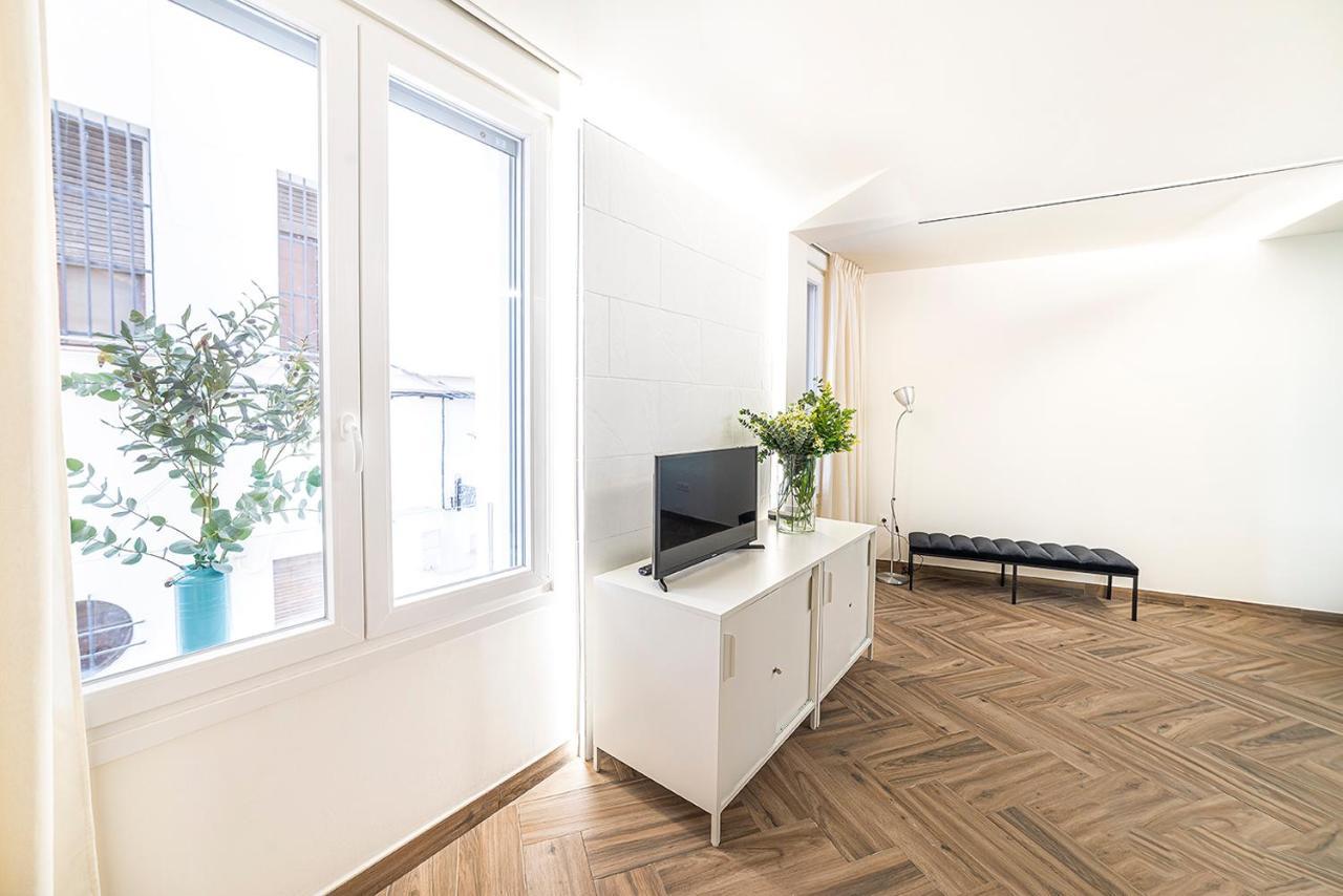 Magdalena Plaza Apartment Seville Luaran gambar
